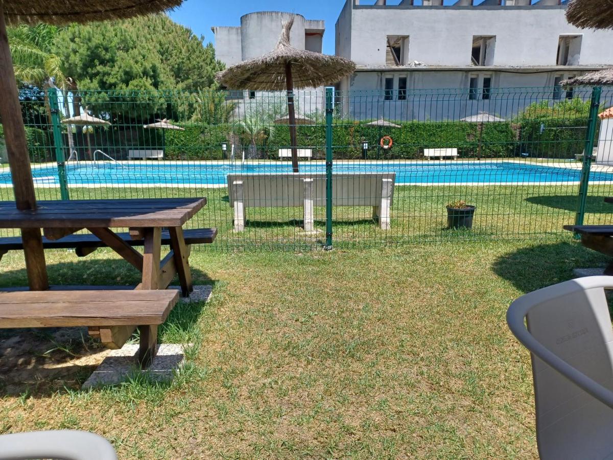Private Room Ensuite With Balcony Chiclana de la Frontera Exterior foto